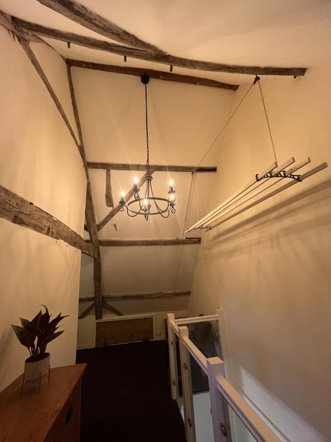 The Blind Pig Cosy Cottage เอลส์แชม ภายนอก รูปภาพ
